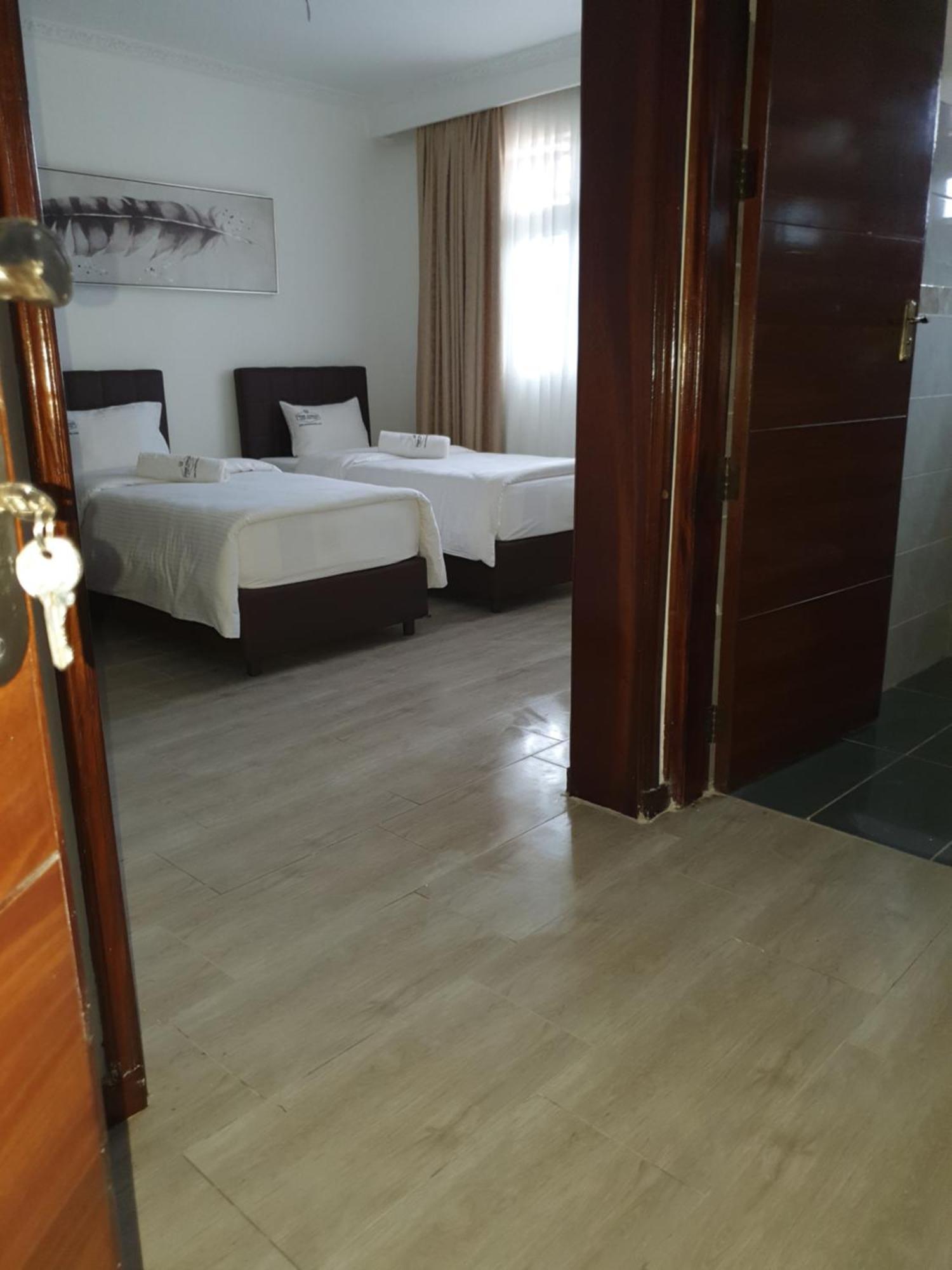 Prime Nomads Apartment Kisumu Bagian luar foto
